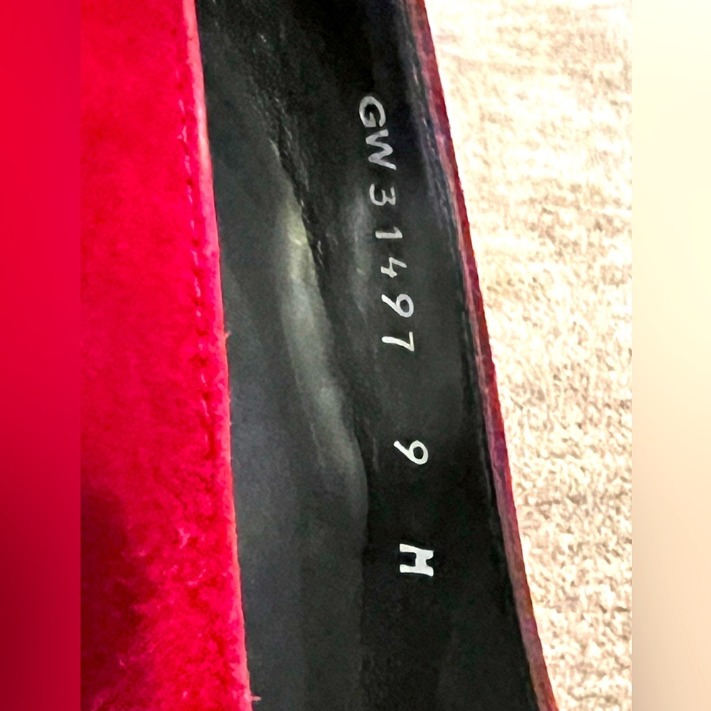 Like New Stuart Weitzman Red Suede Heels! - image 7